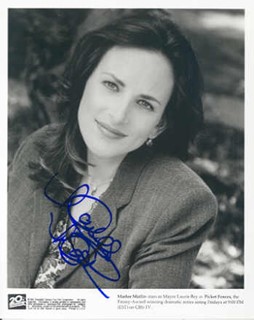 Marlee Matlin autograph