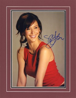 Jennifer Love Hewitt autograph