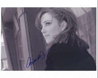 Amanda Foreman autograph