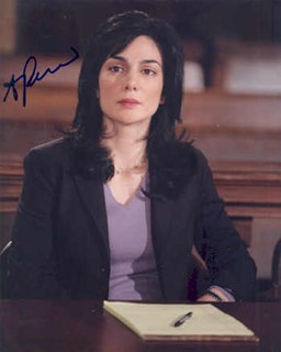 Annie Parisse autograph