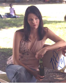 Melissa Sagemiller autograph