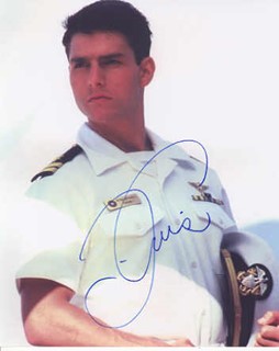 Tom Cruise autograph