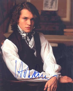 Hugh Dancy autograph