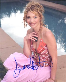 Amanda Detmer autograph