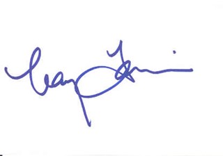 Nancy Travis autograph