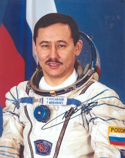 Talgat Musabaev autograph
