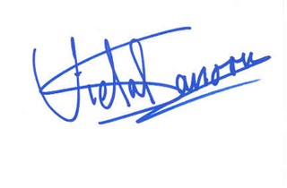 Vidal Sassoon autograph
