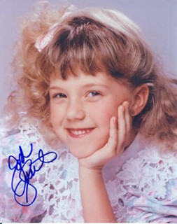 Jodie Sweetin autograph
