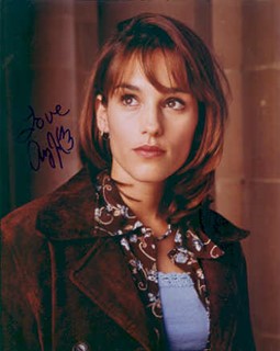 Amy Jo Johnson autograph