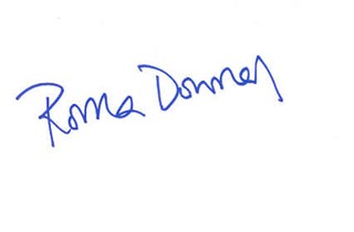 Roma Downey autograph