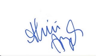 Shiri Appleby autograph