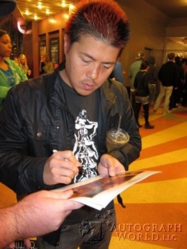 Akihiro Kitamura autograph