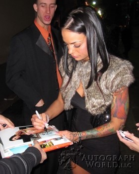 Angelina Valentine autograph