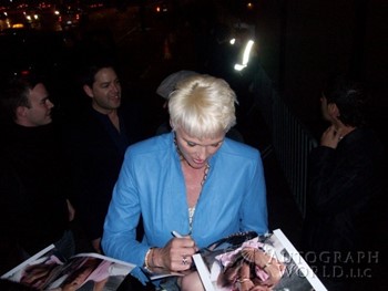 Brigitte Nielsen autograph