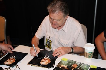 Kevin McNally autograph