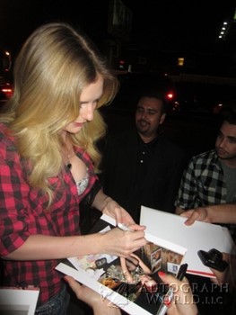 Lydia Hearst autograph
