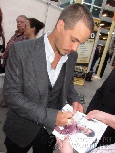 Michael RaymondJames signs for Autograph World on 9 7 2010 at Arclight 