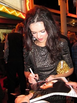 Natasha Blasick autograph