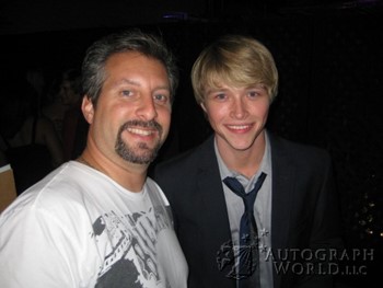 Sterling Knight autograph