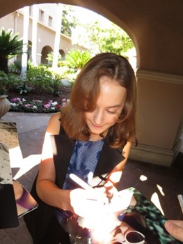Sydney Lucas autograph