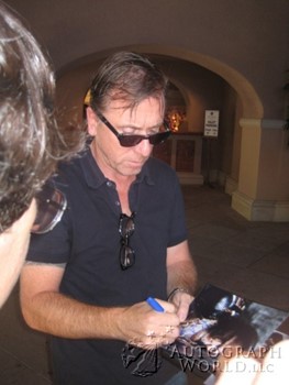 Tim Roth autograph