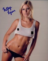 Kelley Lynn autograph