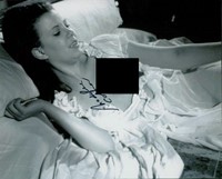 Madeleine Collinson autograph