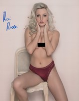 Ria Rose autograph
