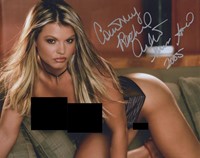 Courtney Culkin autograph