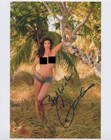 Carol Alt autograph