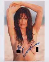 Carol Alt autograph