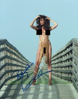 Carol Alt autograph