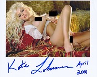 Katie Lohmann autograph