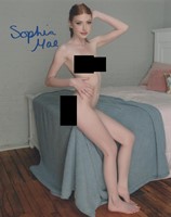 Sophia Mae autograph