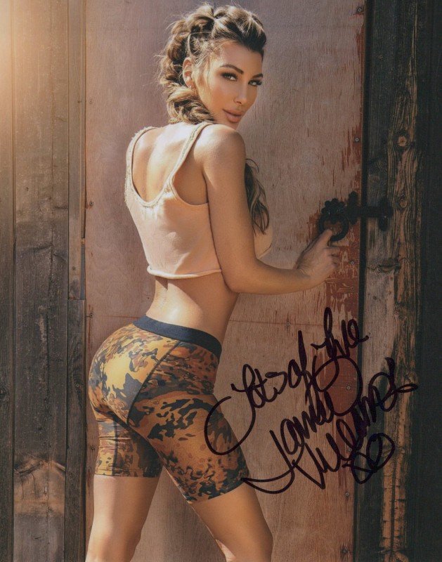 Jamie Villamor autograph, item FP617348