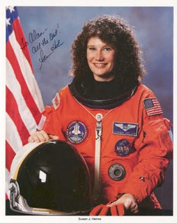 Susan Helms autograph