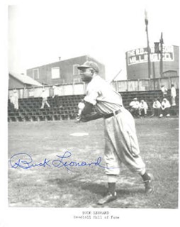 Buck Leonard autograph