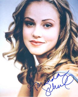 Amanda Schull autograph
