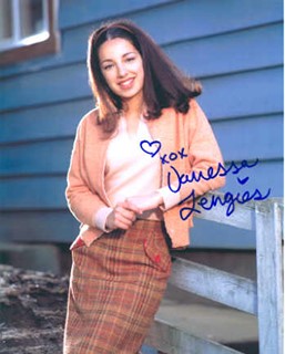 Vanessa Lengies autograph