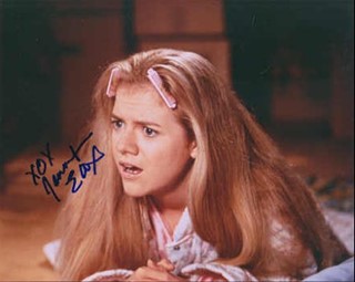 Jennifer Elise Cox autograph