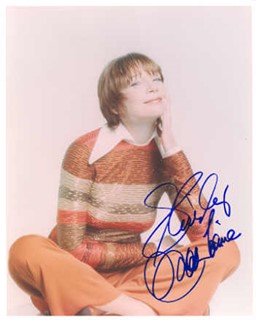 Shirley MacLaine autograph