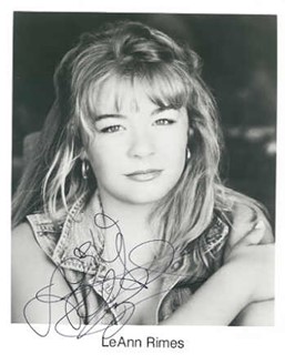 Leann Rimes autograph