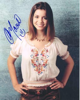Masiela Lusha autograph