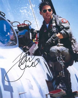 Tom Cruise autograph