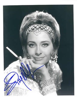 Elizabeth Ashley autograph