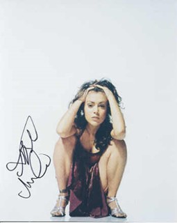 Alyssa Milano autograph