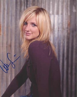 Ashlee Simpson autograph