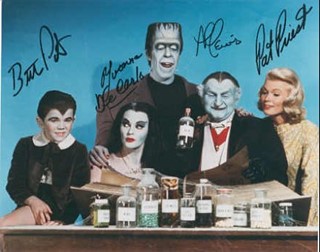 The Munsters autograph