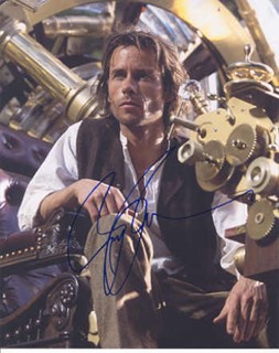Guy Pearce autograph