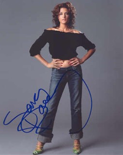Sara Racey-Tabrizi autograph
